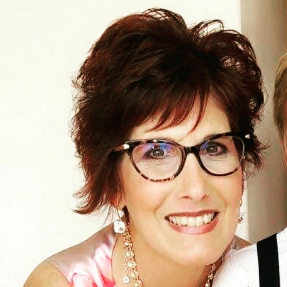 Meet your Posher, Denise